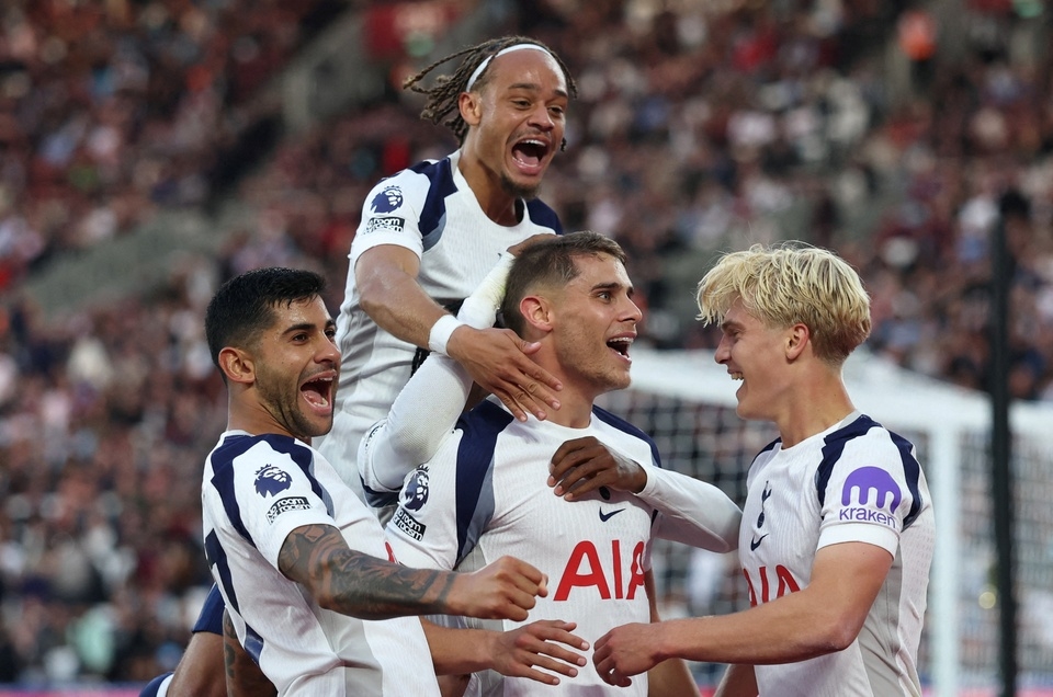 Xavi Simons Tottenham, Tottenham vs West Ham, tân binh Tottenham, Premier League 2025/26, Tottenham thắng West Ham