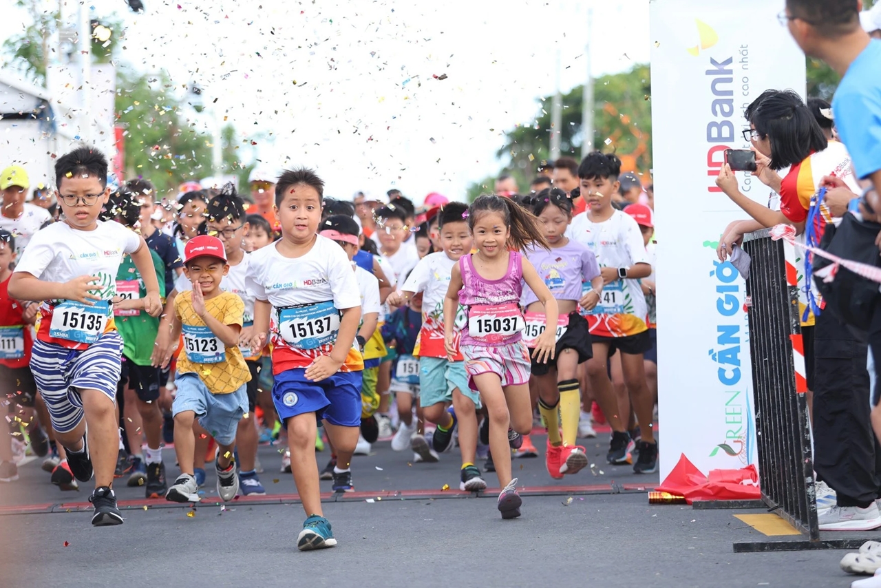 HDBank Green Marathon 2025, giải chạy Cần Giờ, marathon xanh, HDBank CSR, chạy bộ bền vững