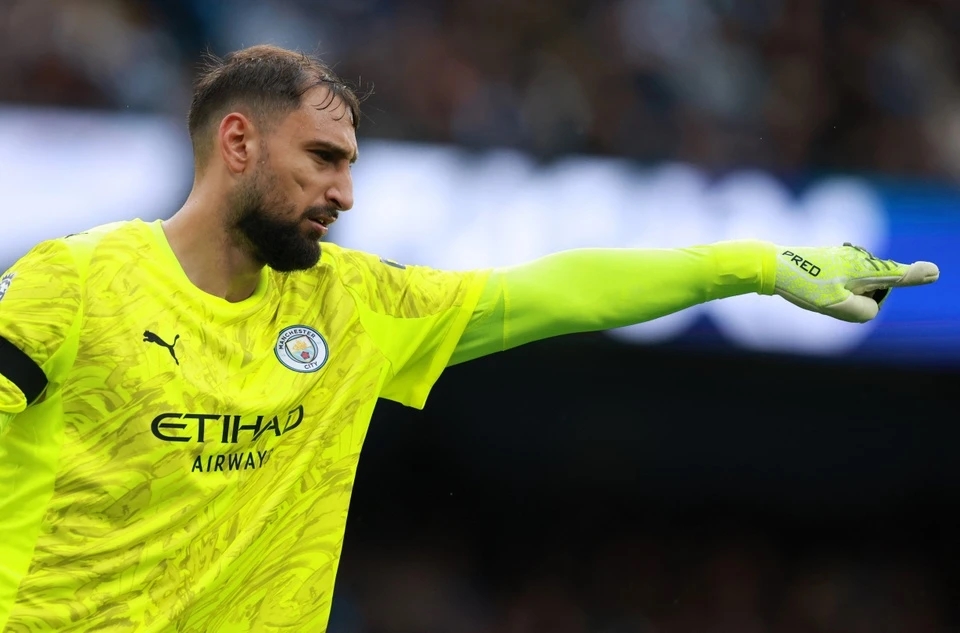 PSG bán Donnarumma, Donnarumma Man City, Luis Enrique, Faouzi Ghoulam, thủ môn xuất sắc thế giới