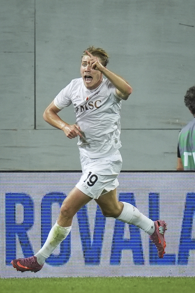 Hojlund, Napoli, Serie A, Conte, Fiorentina, Champions League