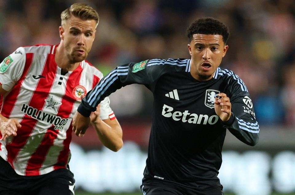 Jadon Sancho, Sancho Aston Villa, Sancho ra mắt, Aston Villa vs Brentford, League Cup