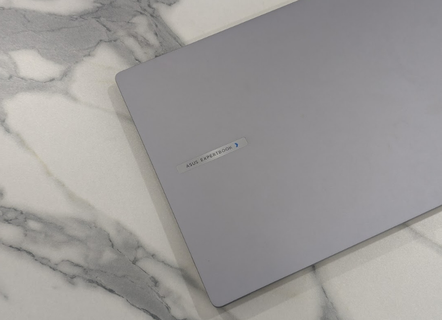 ASUS Expert Series, Chuyển đổi số, giải pháp AI, độ bền thiết bị, bảo mật doanh nghiệp, ASUS ExpertBook, Laptop doanh nghiệp