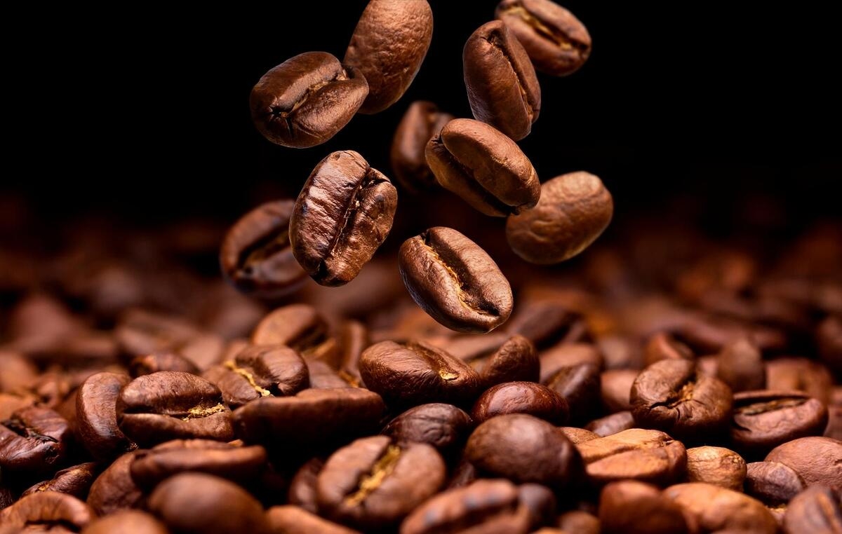 Giá cà phê hôm nay 18/9/2025, giá cà phê trong nước, giá cà phê Robusta, giá cà phê Arabica, giá cà phê Tây Nguyên