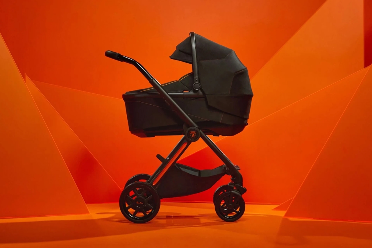Aston Martin egg3, siêu xe nôi, xe nôi cao cấp, Aston Martin, BabyStyle, xe nôi sang trọng, siêu xe trẻ em