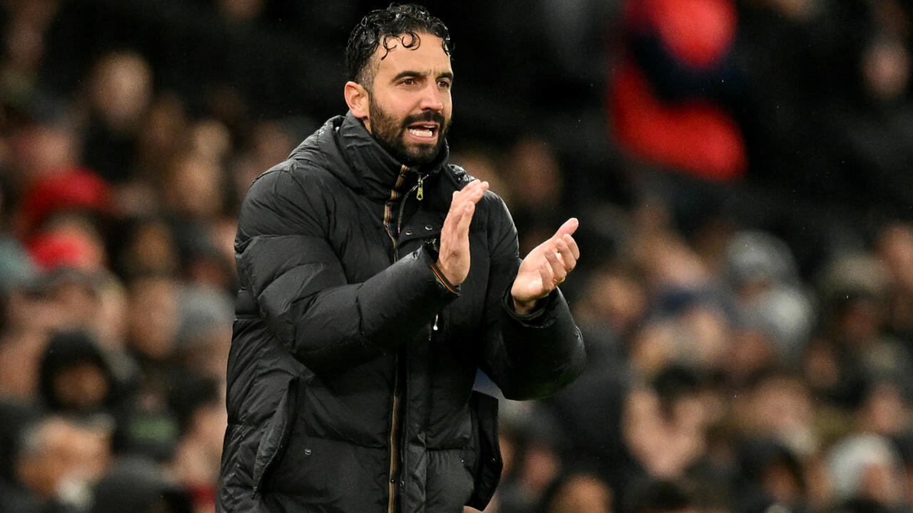 Ruben Amorim, MU vs Chelsea, HLV Amorim MU, Amorim Premier League