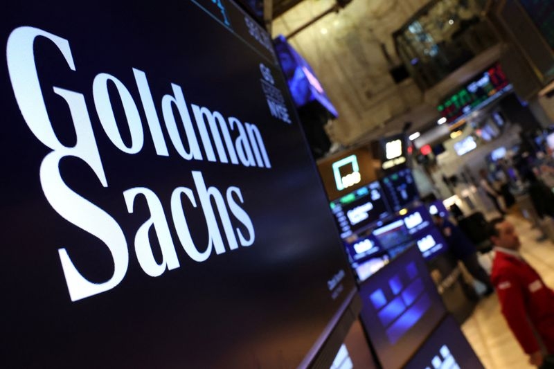 Goldman Sachs, David Solomon, Trump báo cáo tài chính, SEC Mỹ, JPMorgan Chase, báo cáo lợi nhuận nửa năm