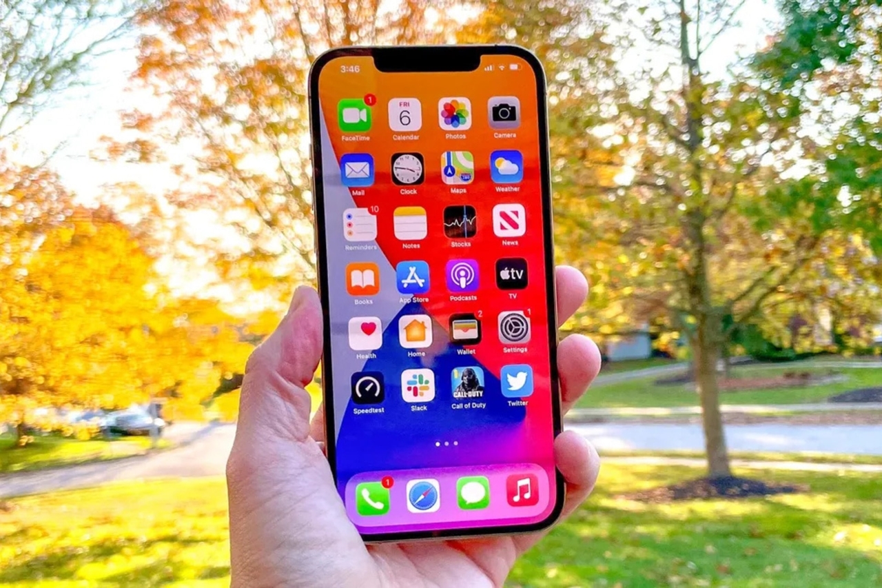 Giá iPhone 12 Pro Max tháng 9/2025, iPhone 12 Pro Max cũ, iPhone 12 Pro Max giảm giá, iPhone 12 Pro Max vs iPhone 17, iPhone 12 Pro Max 2025