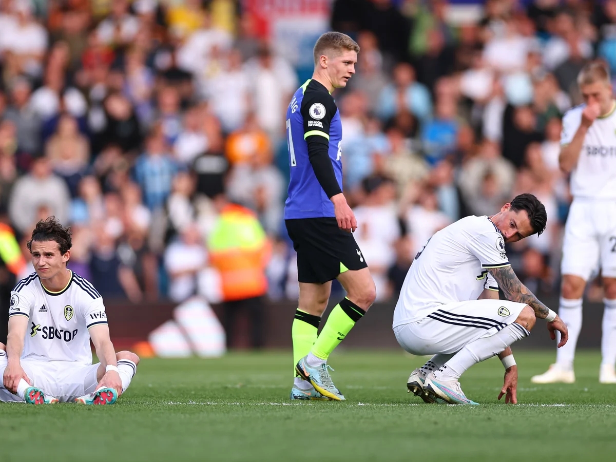 Leeds United vs Tottenham trực tiếp, link xem Leeds vs Tottenham, xem Ngoại hạng Anh 04/10, Leeds Tottenham live
