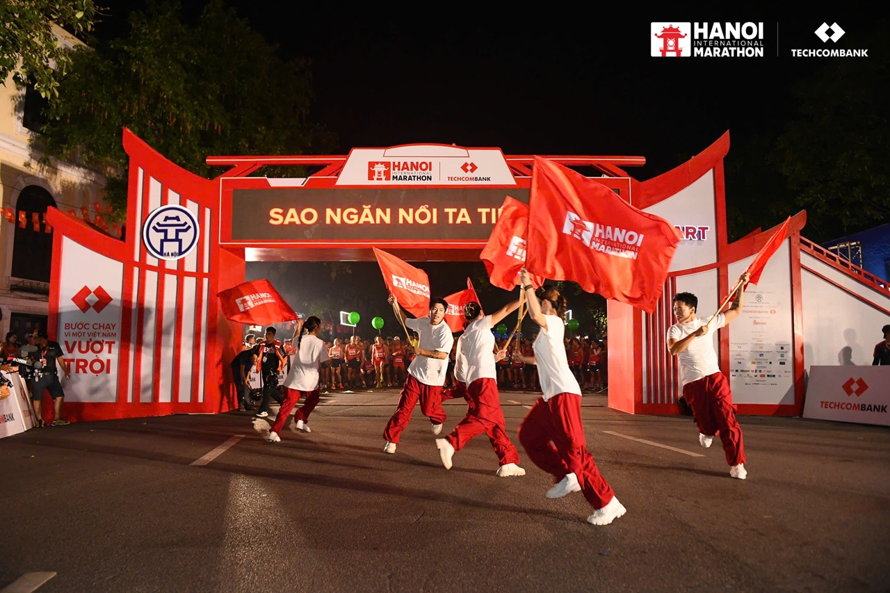 Trực tiếp Giải Marathon Quốc tế Hà Nội Techcombank 2025, Marathon Hà Nội 2025, Techcombank Marathon, chạy bộ Hà Nội