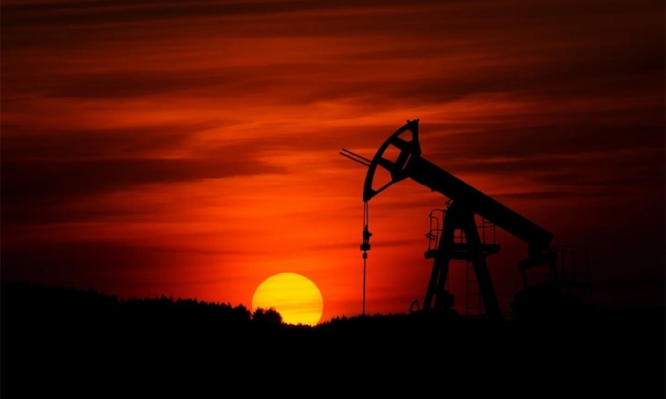 Giá dầu 7/10/2025, giá dầu hôm nay 7/10/2025, giá dầu Brent, giá dầu WTI, giá dầu thế giới, OPEC+, sản lượng dầu, thị trường năng lượng
