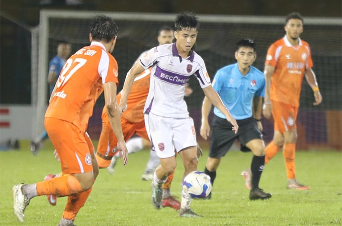 Nam Định vs Becamex TP.HCM, nhận định V.League, HLV Đặng Trần Chỉnh, V.League 2025/26, sân Thiên Trường