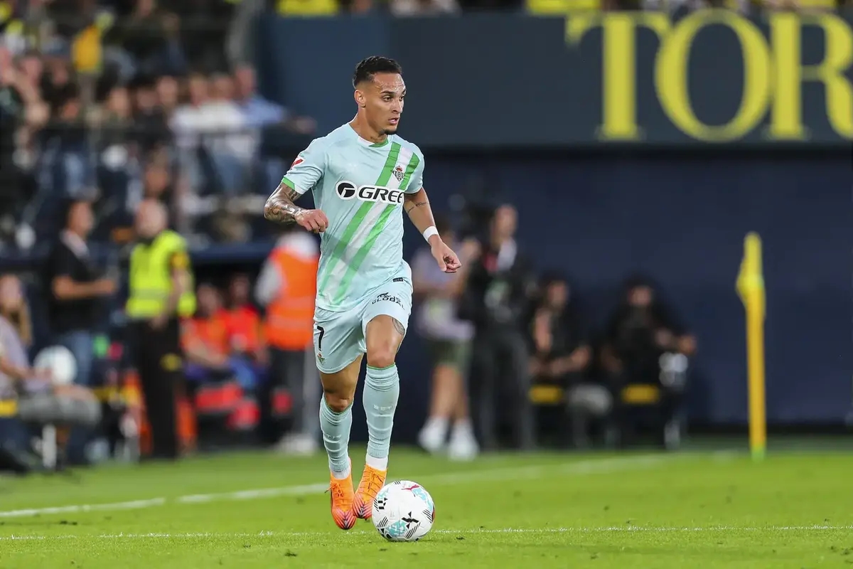 Antony, Betis vs Villarreal, La Liga 19/10/2025, cú đúp Antony, kết quả Betis Villarreal