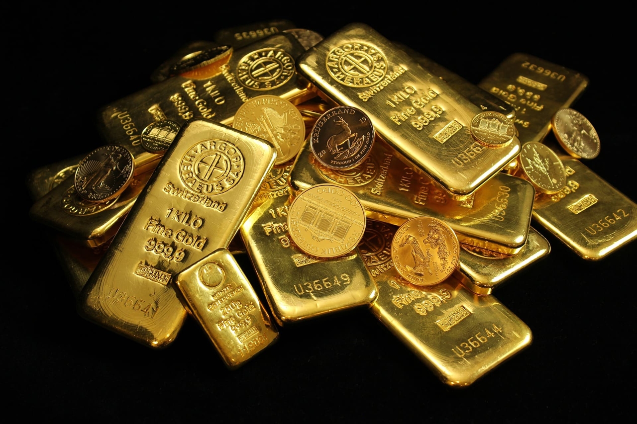 Dự báo giá vàng 26/10/2025, giá vàng SJC, giá vàng nhẫn, giá vàng trong nước, giá vàng thế giới, xu hướng giá vàng