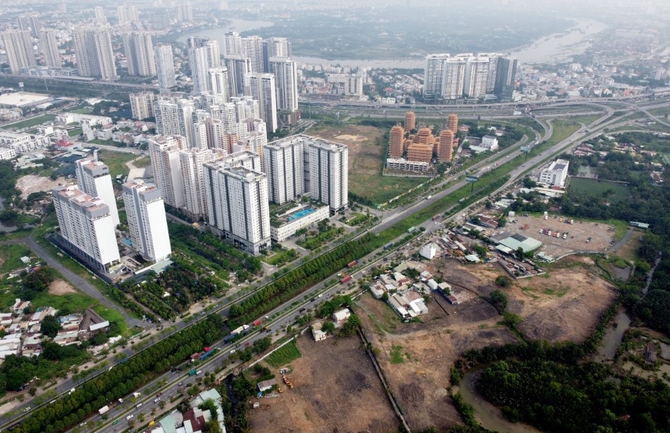 giao dịch bất động sản, giá chung cư, nhà riêng, đất nền, Bộ Xây dựng, VARS, CBRE, thị trường bất động sản Việt Nam