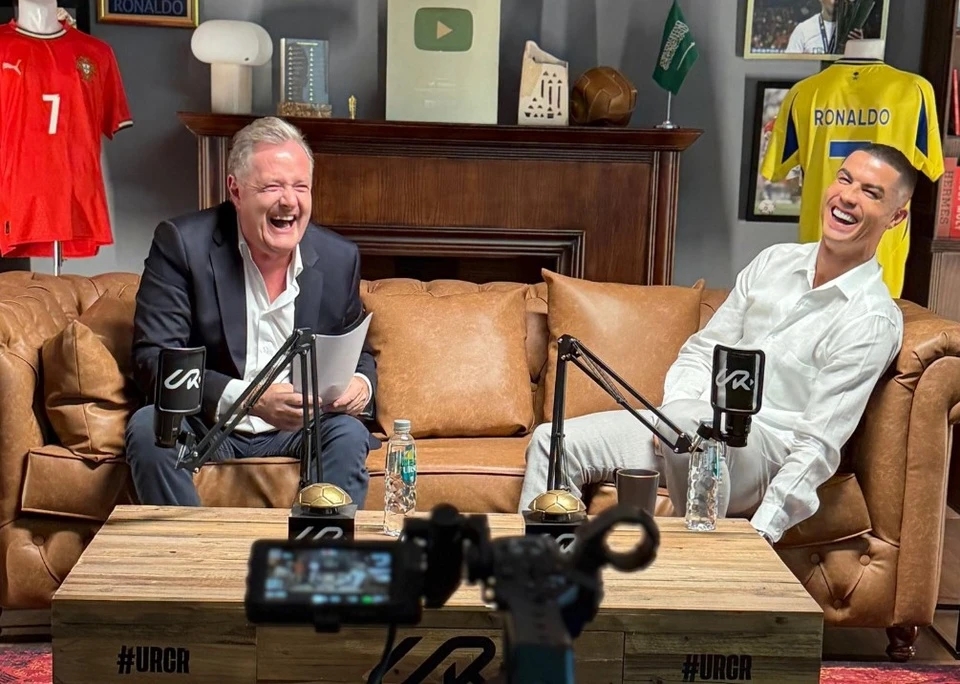 Cristiano Ronaldo, Piers Morgan, Ronaldo phỏng vấn, UR Cristiano, Al Nassr, MrBeast, Manchester United