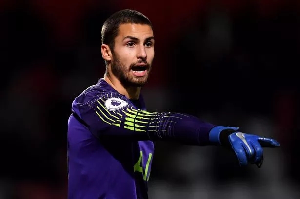 Alfie Whiteman, Tottenham, thủ môn Tottenham, Degerfors, The Athletic, giải nghệ, nhiếp ảnh, Premier League