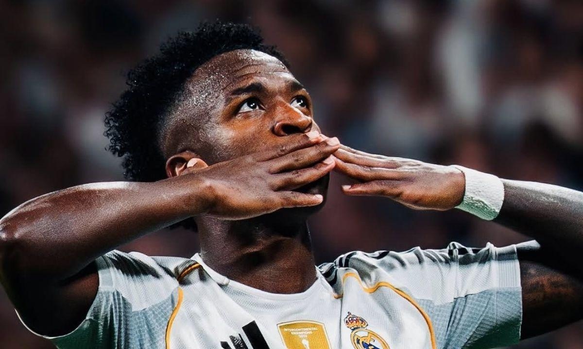 Vinicius, Real Madrid, PSG, chuyển nhượng, HLV Xabi Alonso, bóng đá, mùa hè 2026