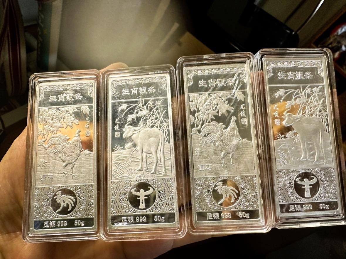 giá bạc hôm nay, giá bạc thế giới, giá bạc trong nước, FED hạ lãi suất, thị trường kim loại quý