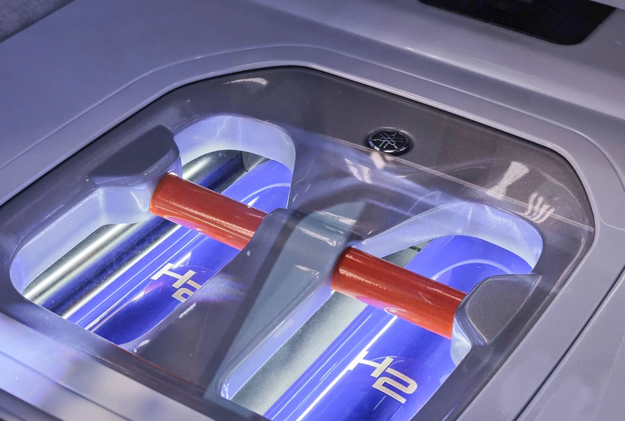 Xe chạy hydro, Ô tô hydro, xe FCEV, Toyota Mirai, BMW iX5 Hydrogen, Hyundai Nexo, nhiên liệu hydro xanh, Green H2, giao thông xanh