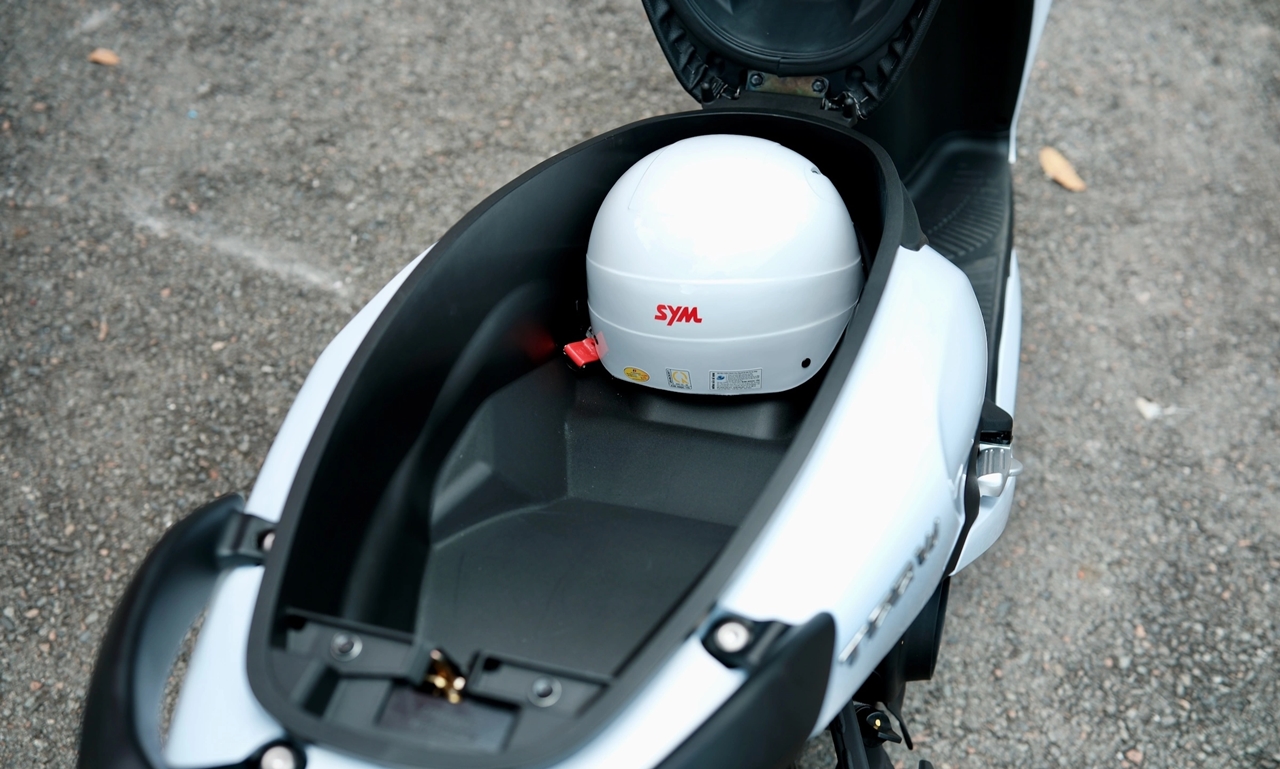SYM TPBW 2025, giá xe SYM TPBW 2025, bảng giá SYM TPBW tháng 11, giá lăn bánh SYM TPBW, SYM TPBW smartkey, SYM TPBW khóa thường