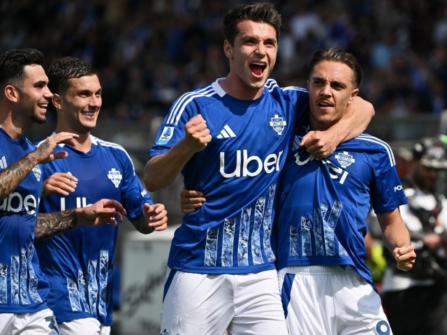 Link xem trực tiếp Como 1907 vs Cagliari Calcio 21h, 8/11: Vươn lên tốp đầu