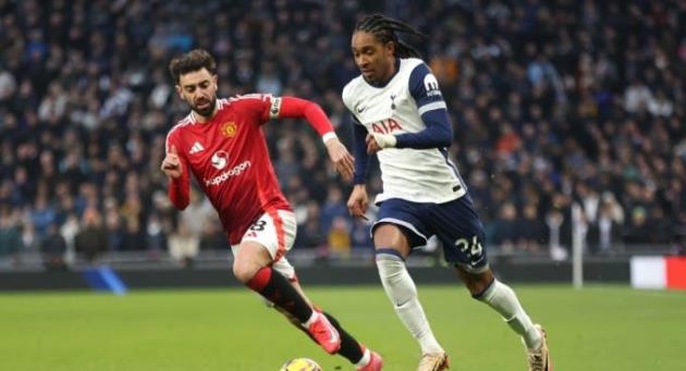 Tottenham Hotspur vs Manchester United, link xem trực tiếp Tottenham MU, trực tiếp Tottenham vs MU, Premier League 2025/26 Tottenham Manchester United
