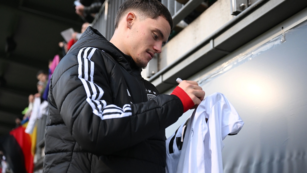 Florian Wirtz, Jason McAteer, Liverpool, Nagelsmann, Wirtz bị chỉ trích, Liverpool Echo, Premier League