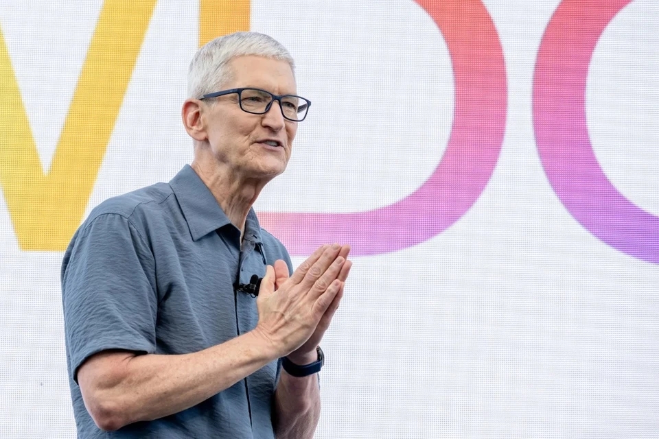 Apple, Tim Cook, CEO Apple, John Ternus, thay CEO, Jeff Williams, công bố CEO