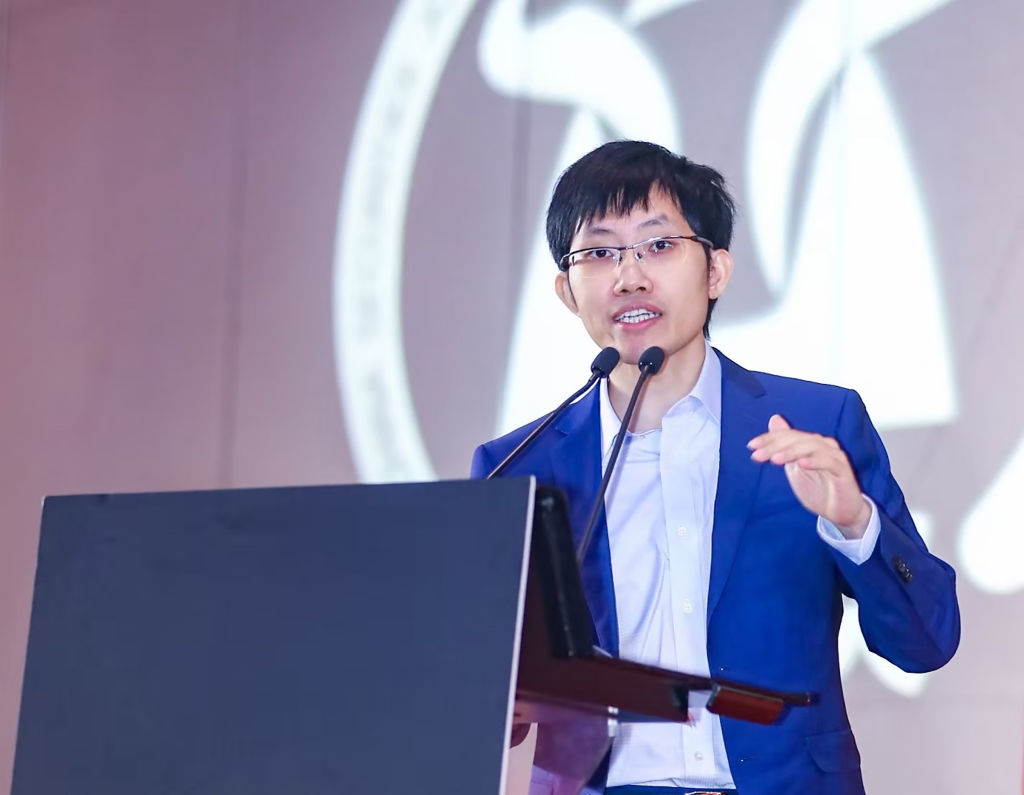người giàu nhất Trung Quốc 2025, Zhong Shanshan, Zhang Yiming, Ma Huateng, tài sản tỷ phú Trung Quốc, Forbes Asia, AI Trung Quốc