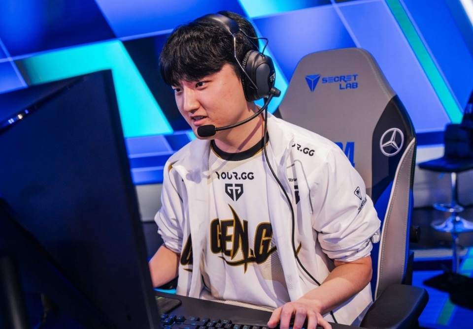 Peyz, T1, Gumayusi, chuyển nhượng LCK, tuyển thủ Hàn Quốc, Faker, GenG, JDG, xạ thủ T1