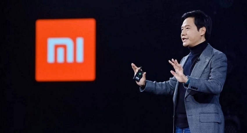Cổ phiếu Xiaomi lao dốc vì thị trường điện thoại và xe điện cùng suy yếu