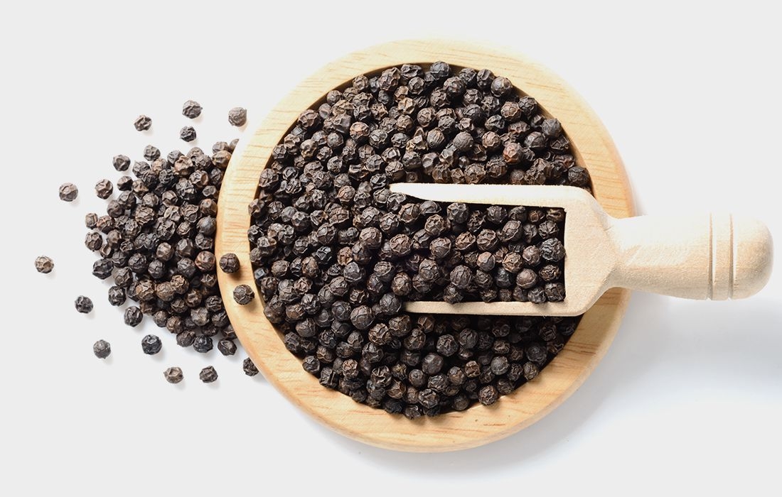 giá tiêu hôm nay, giá tiêu 19/11, giá tiêu 2025, giá tiêu trong nước, giá tiêu Gia Lai, xuất khẩu hồ tiêu, miễn thuế đối ứng Mỹ