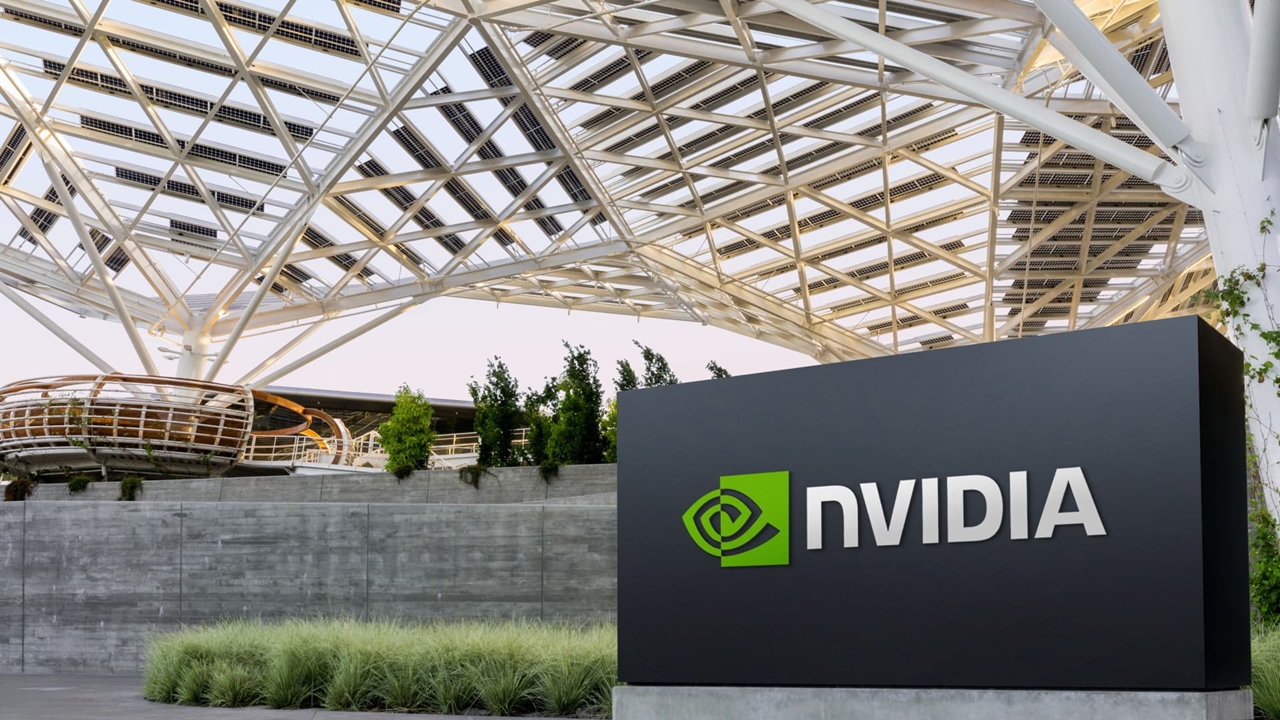 Nvidia, Cổ phiếu Nvidia, Jensen Huang, AI, đầu tư AI, Phố Wall, Morning Brief, NVDA, thị trường chứng khoán Mỹ, kỳ vọng AI, bong bóng AI