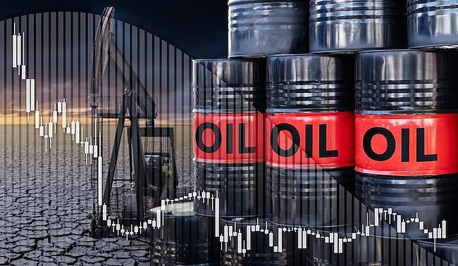 Giá dầu 22/11/2025 giảm gần 2%