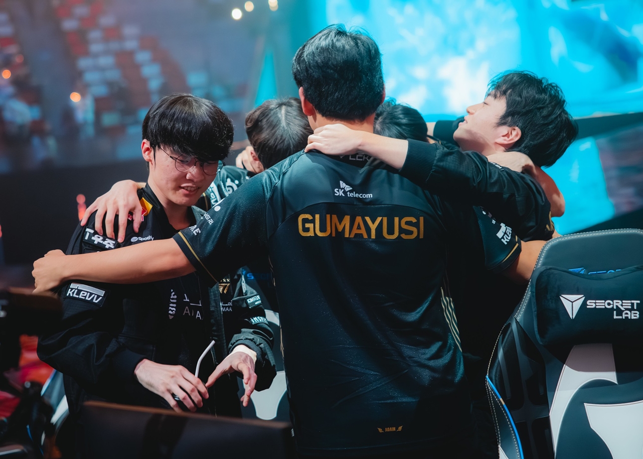 Keria, Gumayusi, T1, HLE, LCK 2026, Peyz, Delight, chuyển nhượng T1, LMHT Hàn Quốc, cặp bot T1