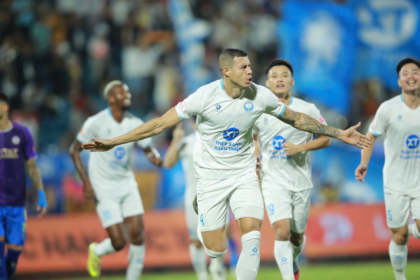 Link xem trực tiếp Nam Định vs Long An 23/11: Khởi đầu đầy hi vọng