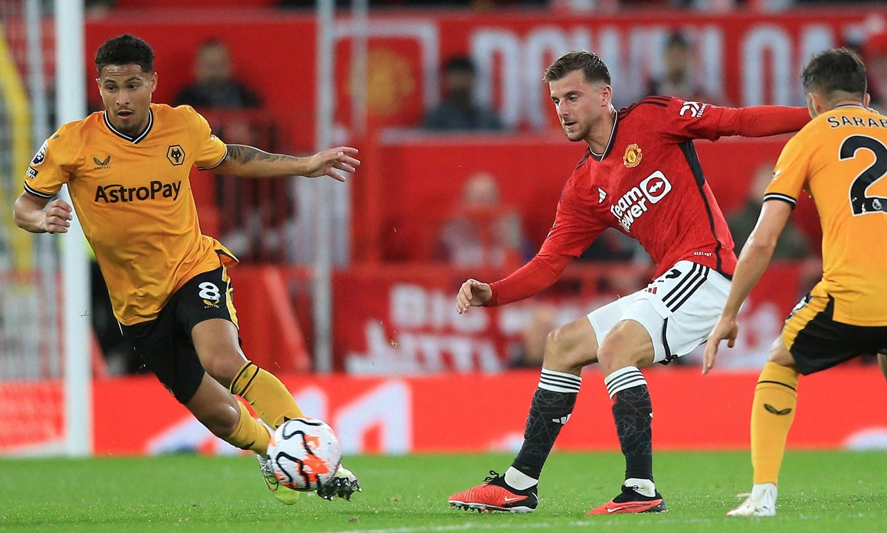 MU, Joao Gomes, Wolves, chuyển nhượng, Premier League, kỳ chuyển nhượng mùa đông