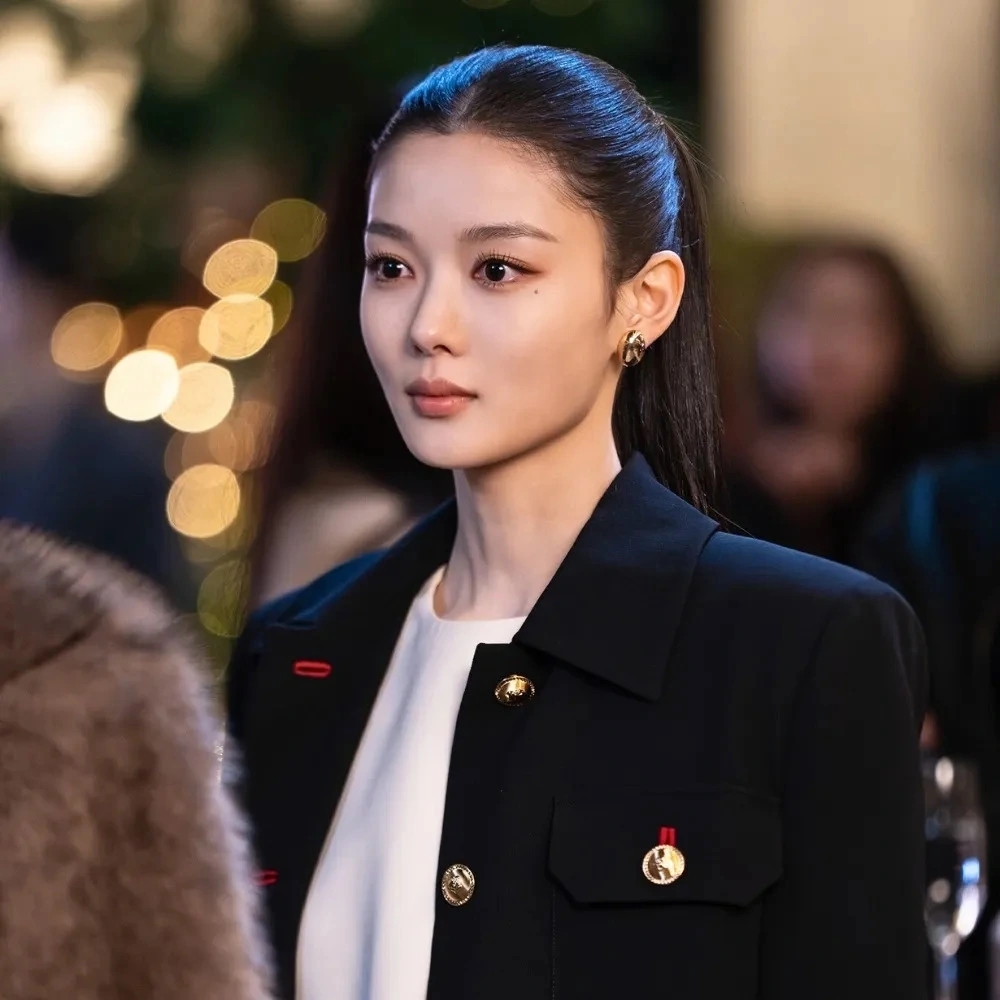 Kim Yoo Jung, Dear X, mất trí nhớ tạm thời, rối loạn nhân cách chống đối xã hội, hậu trường phim Hàn