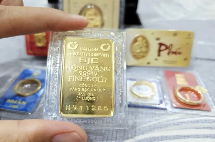 giá vàng hôm nay, giá vàng thế giới, vàng tăng mạnh, Fed cắt giảm lãi suất, thị trường kim loại quý