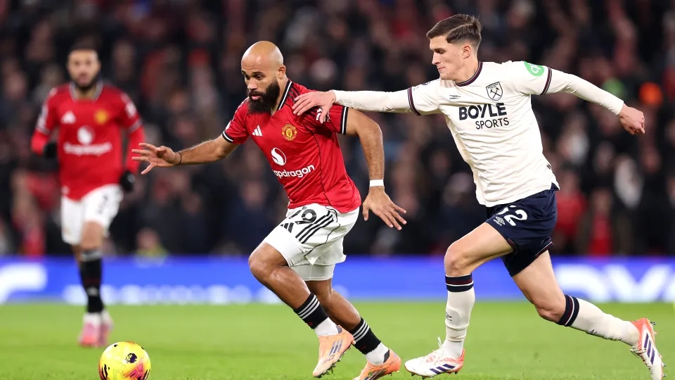 MU vs West Ham, kết quả MU, Fernandes sút hỏng, Premier League 2025/26, West Ham gỡ hòa