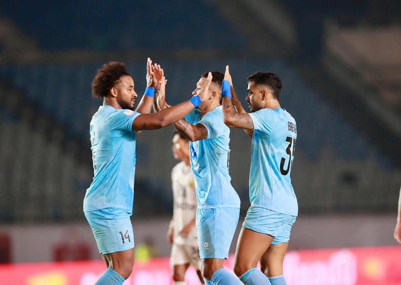 Xuân Son quá đẳng cấp