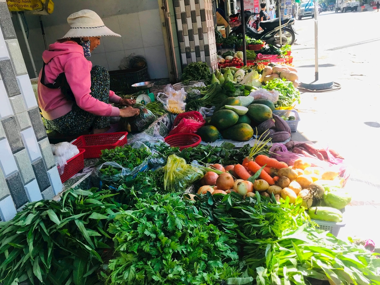 CPI tháng 11, chỉ số giá tiêu dùng, giá thực phẩm tăng, giá xăng dầu tăng, lạm phát 2025, giá cả tháng 11