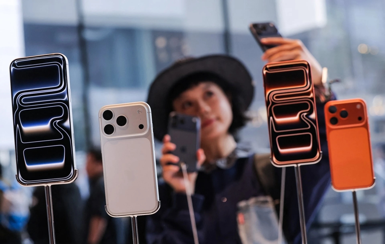 Apple bất ngờ có lợi thế trong cuộc đua AI