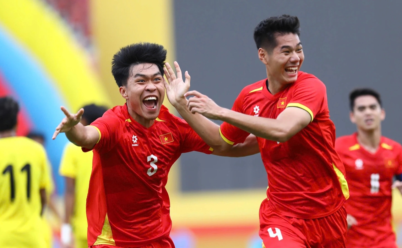 U22 Việt Nam, SEA Games 33, Malaysia, Kim Sang-sik, Đình Bắc, Hiểu Minh, Minh Phúc