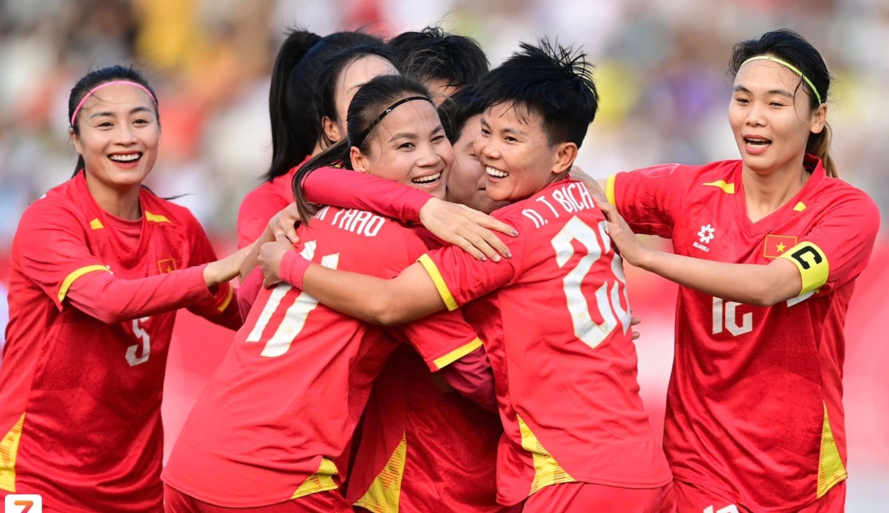 Tuyển nữ Việt Nam, SEA Games 33, Myanmar, Vạn Sự, Bích Thùy, Hoàng Thị Loan, bóng đá nữ