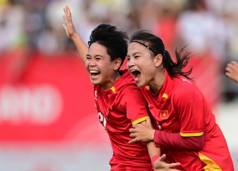 Tuyển nữ Việt Nam, SEA Games 33, Myanmar, Vạn Sự, Bích Thùy, Hoàng Thị Loan, bóng đá nữ