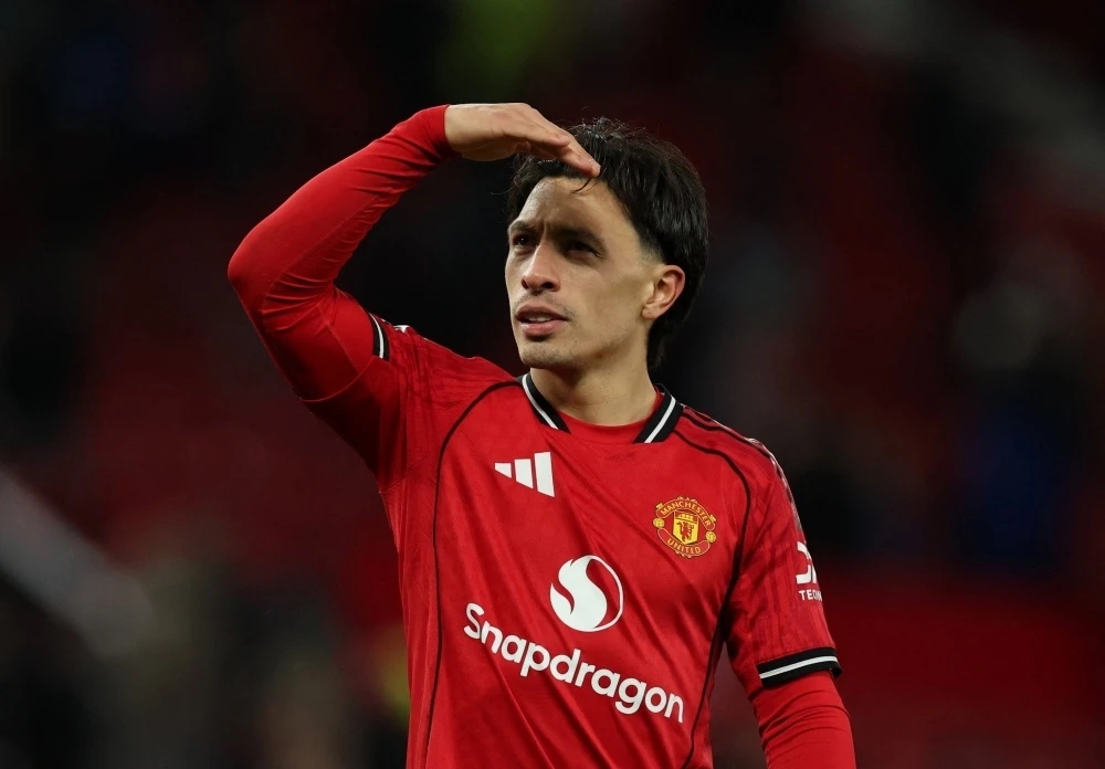 Ruben Amorim lẽ ra nên thay đổi sớm hơn