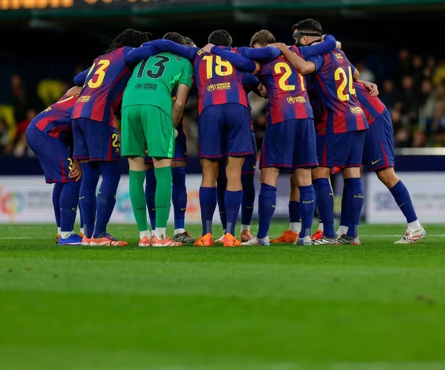 Vô địch mùa đông: Barca cách ngai vàng bao xa?