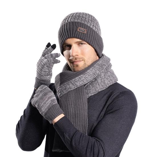 4 phụ kiện mùa đông đàn ông nào cũng nên có