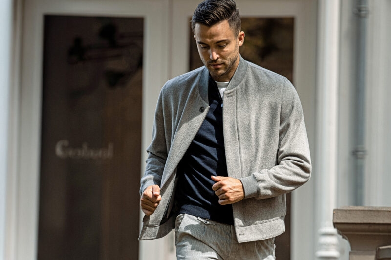 Men Trending 2026: Xu hướng thời trang nam giới trong kỷ nguyên mới 2 Men Trending 2026: Xu hướng thời trang nam giới trong kỷ nguyên mới